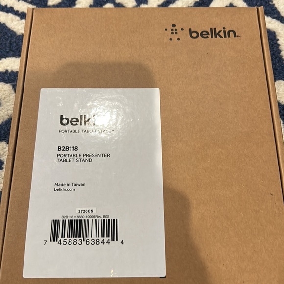 NWT Belkin Portable Presenter Tablet Stand - Picture 4 of 9